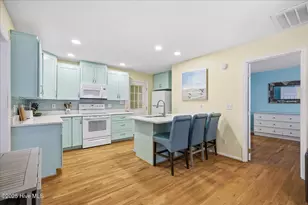 316 Crowell St, Oak Island, NC 28465 - Photo 5