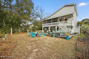 105 SE 17th St, Oak Island, NC 28465 - Photo 35