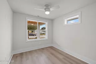 613 Mulberry St, Beaufort, NC 28516 - Photo 17