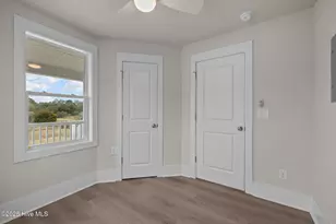 613 Mulberry St, Beaufort, NC 28516 - Photo 11