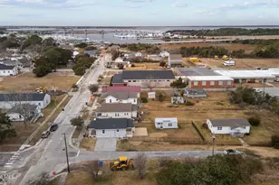 613 Mulberry St, Beaufort, NC 28516 - Photo 43