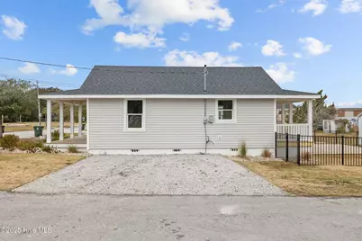 613 Mulberry Street, Beaufort, NC 28516 - Photo 21