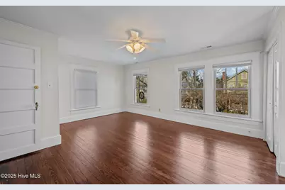 723 Pollock Street, New Bern, NC 28562 - Photo 23