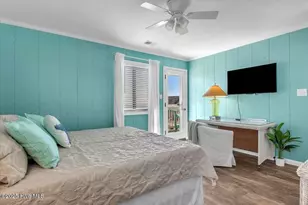 6602 W Beach Dr, Oak Island, NC 28465 - Photo 45