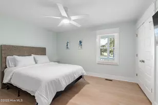 151 Hunting Bay Dr, Cape Carteret, NC 28584 - Photo 17