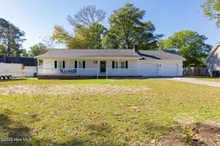 151 Hunting Bay Dr, Cape Carteret, NC 28584 - Photo 3