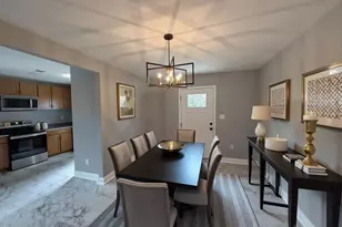 203 Stewart Ave, Clinton, NC 28328 - Photo 11