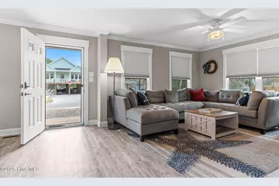 125 NW 15th Street, Oak Island, NC 28465 - Photo 7