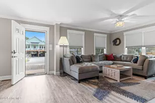 125 NW 15th St, Oak Island, NC 28465 - Photo 7