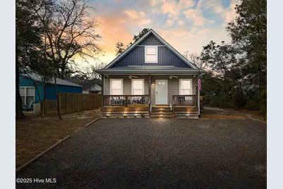 125 NW 15th Street, Oak Island, NC 28465 - Photo 1