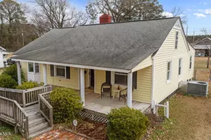 4137 N Lee St, Ayden, NC 28513 - Photo 7