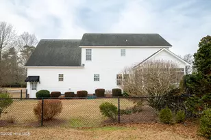 1934 Cherry Stone Ln, Greenville, NC 27858 - Photo 43