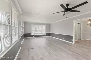 602 4th St, Hamlet, NC 28345 - Photo 7
