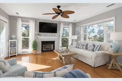 111 Cutlass Drive, Surf City, NC 28445 - Photo 5