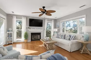 111 Cutlass Dr, Surf City, NC 28445 - Photo 5