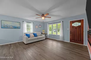 210 Glenburnie Dr, New Bern, NC 28560 - Photo 11