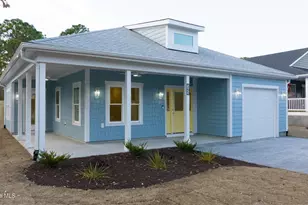 165 NW 4th St, Oak Island, NC 28465 - Photo 1