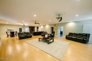 518 Edwards Rd, Jacksonville, NC 28540 - Photo 9