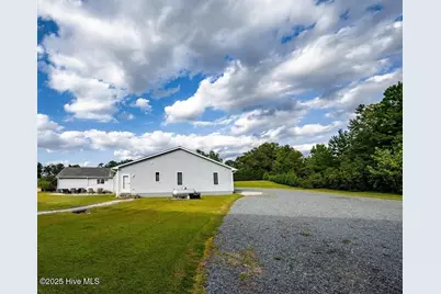 518 Edwards Road, Jacksonville, NC 28540 - Photo 7