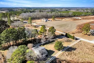 394 Mallie Pearce Rd, Zebulon, NC 27597 - Photo 39