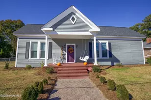 307 N Green St, Parkton, NC 28371 - Photo 1