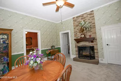 307 N Green Street, Parkton, NC 28371 - Photo 5