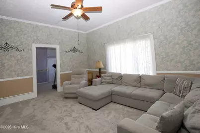 307 N Green Street, Parkton, NC 28371 - Photo 3