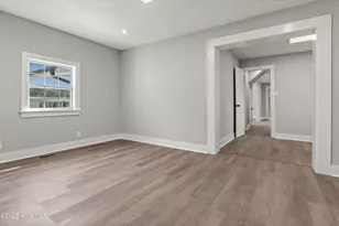 705 Bullard St, Roseboro, NC 28382 - Photo 35