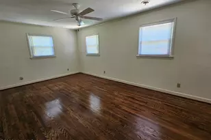 200 Coharie Dr, Clinton, NC 28328 - Photo 27