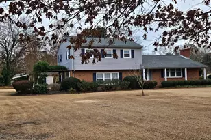 200 Coharie Dr, Clinton, NC 28328 - Photo 1