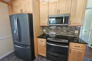 200 Coharie Dr, Clinton, NC 28328 - Photo 21