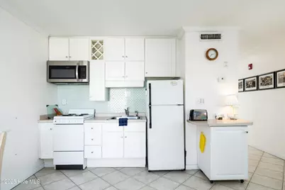 15 Nathan Street #Unit 307, Wrightsville Beach, NC 28480 - Photo 5