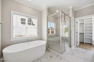 3704 Barrington Dr, Greenville, NC 27834 - Photo 9