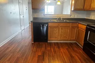 504 Streamwood Dr, Jacksonville, NC 28546 - Photo 9