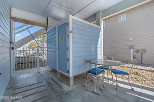 550 Ocean Blvd W, Holden Beach, NC 28462 - Photo 11
