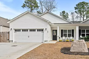 1091 Dan Owen Dr, Hampstead, NC 28443 - Photo 1