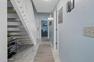 918 N New River Dr, Surf City, NC 28445 - Photo 5