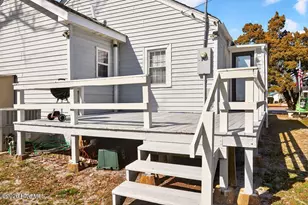 1407 Arendell St, Morehead City, NC 28557 - Photo 17