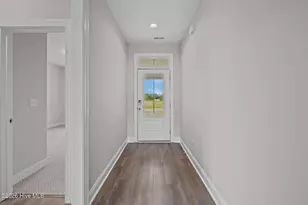 2014 Brighton Dr, New Bern, NC 28562 - Photo 11