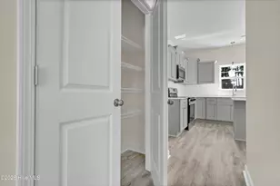602 S Pebble Branch Ct, Holly Ridge, NC 28445 - Photo 9