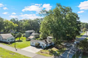 208 N Church St, Faison, NC 28341 - Photo 3