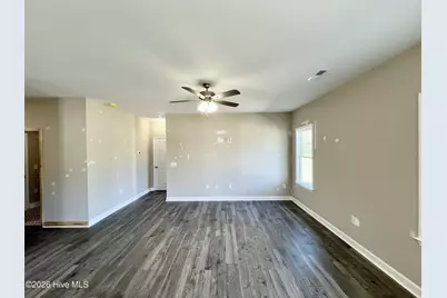 109 Sagewood Drive, Dudley, NC 28333 - Photo 5