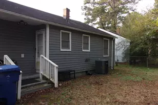 704 Dixon St, Kinston, NC 28501 - Photo 7