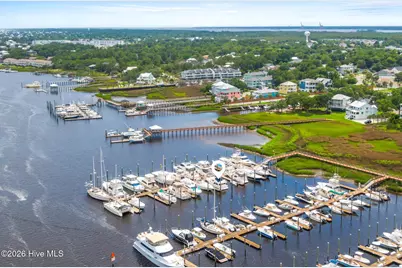 87 Harbour Point Yacht Club, Carolina Beach, NC 28428 - Photo 15