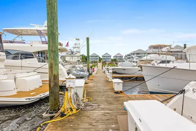 87 Harbour Point Yacht Club, Carolina Beach, NC 28428 - Photo 5