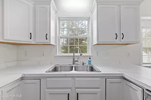 913 E Sanders St, Four Oaks, NC 27524 - Photo 21