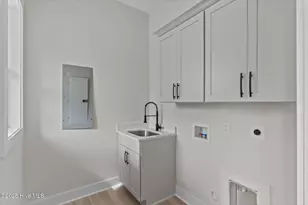 633 Vale Dr, Wilmington, NC 28411 - Photo 31