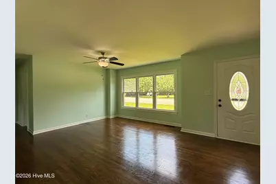 18 White Oak Street, Jacksonville, NC 28540 - Photo 7