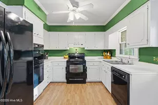3906 Appleton Way, Wilmington, NC 28412 - Photo 9