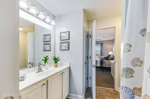 105 SE 58th St, Oak Island, NC 28465 - Photo 25